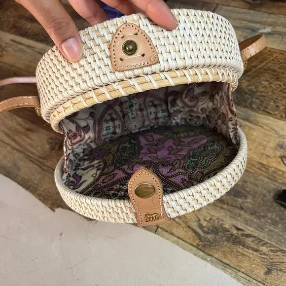 Round Woven Straw Crossbody Bag Boho Basket Purse Leather Strap - Picture 6 of 11